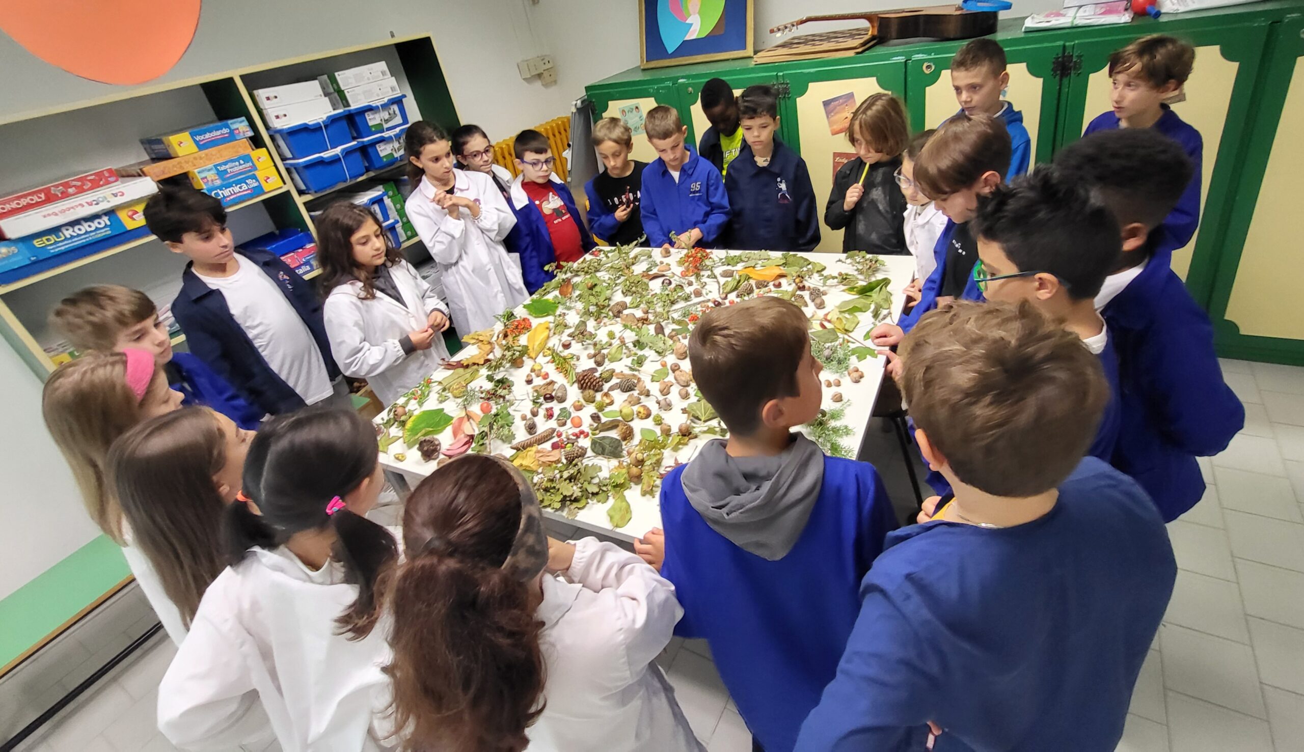 Scrittura collettiva e scholè per far crescere consapevolezza e democrazia in classe